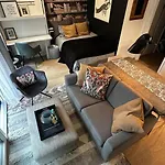 Stunning Studio With Ocean View