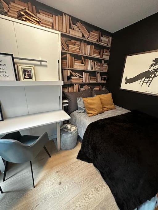 Stunning With Ocean View Apartamento Kristiansand
